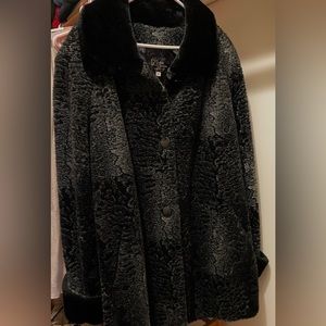 Womens winter coat - size 3X - new, no tags